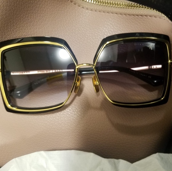 BRAND NEW- Dita Von Teese Narcissus Sunglasses main image 4